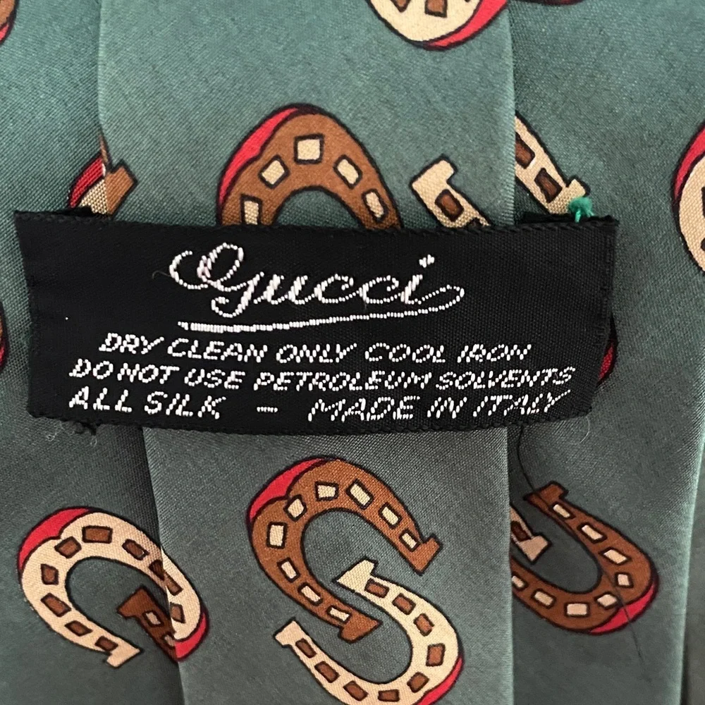 Gucci Green and Red Horseshoe Pattern Tie - Picture 2 of 7